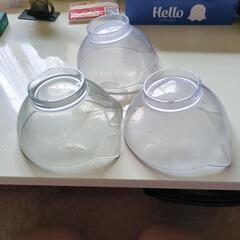 ネコちゃんの餌入れの画像