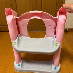 子ども用　トイレ補助便座　階段付きの画像