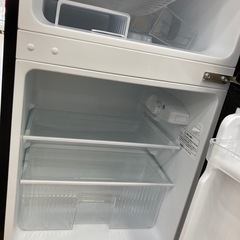 【トレファク高槻店】安心の6ヶ月間保証！取りに来れる方限定！comfeeの2ドア冷蔵庫のご紹介です！の画像