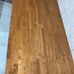 ダイニングテーブルの画像