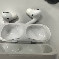 AirPodsPro 第一世代　Apple イヤホンの画像