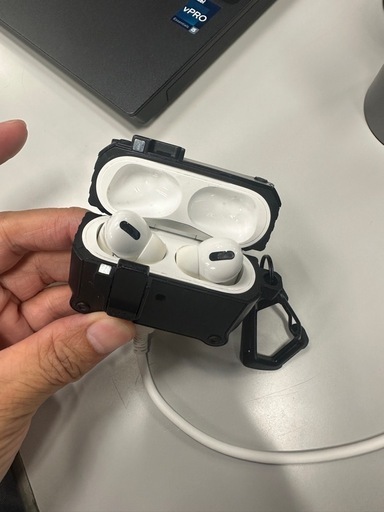 AirPodsPro 第一世代　Apple イヤホン