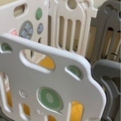ベビーサークルの画像
