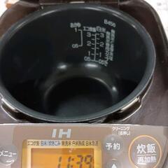 0814-032 炊飯器 象印 NP-GV05の画像