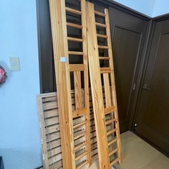 木製シングルベッドの画像