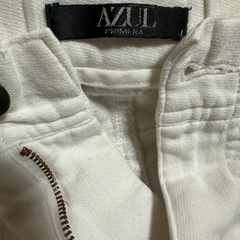 AZUL 白パン メンズ Lサイズの画像