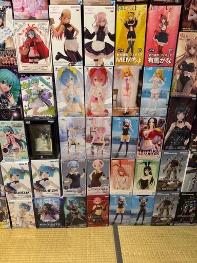 未開封　プライズ　フィギュア　145体　セット