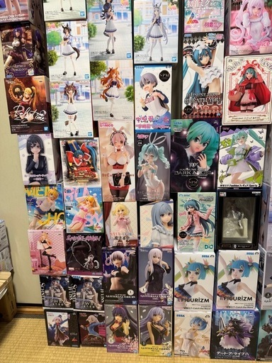 未開封　プライズ　フィギュア　145体　セット