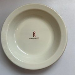 ロベルタ　皿の画像