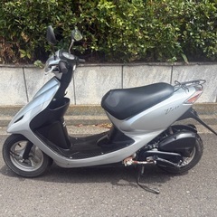 値下げ‼️「92000→66000」✌️低走行3102キロ👍タイヤ交換・バッテリー新品・シート張り替え❣️の画像