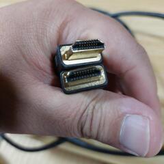 HDMI ケーブルの画像