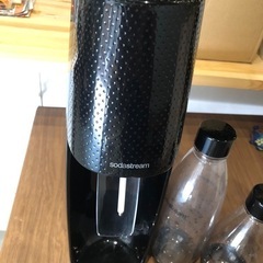 炭酸水メーカーの画像