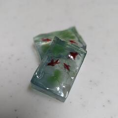 涼しげ金魚の箸置きの画像