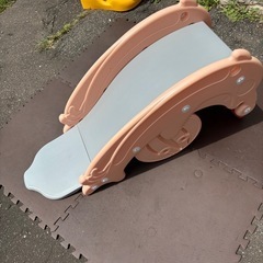 子ども用滑り台プラスチック製の画像
