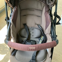 【備品付き】コンビ　ベビーカーの画像