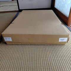 三段黒塗り祭壇の画像