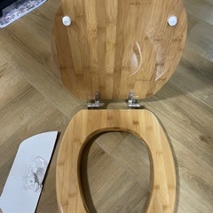 【新品未使用】木製便座の画像