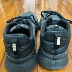 PUMA☆プーマ☆シューズ☆スニーカー☆運動靴☆靴☆24.5cm☆黒☆ブラックの画像