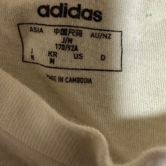 adidas Tシャツ Mサイズの画像