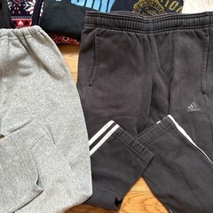 キッズ服セット フリーストレーナーパンツYシャツタートルネックベスト130 11の画像