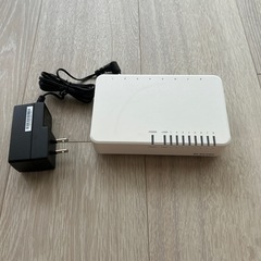 エレコム スイッチングハブ 8ポート 10/100Mbps マグネット付き AC電源 EHC-F08PA-JWの画像