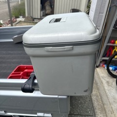 クーラーボックスの画像