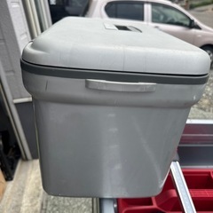 クーラーボックスの画像
