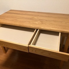 【廃盤品】　無印良品 無垢材のデスク（引出付）・オーク材の画像