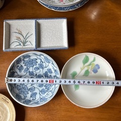 食器様々の画像