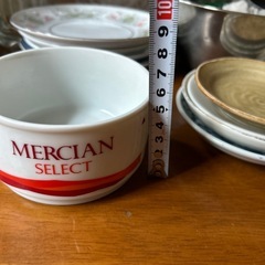 食器様々の画像