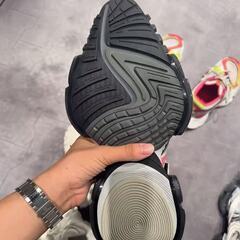 BALENCIAGA FW24 REPTILE SNEAKERの画像