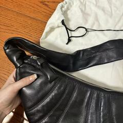 LEMAIRE Croissant Bag ブラックの画像