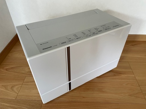 お譲り者様決定！衣類除湿乾燥機　2020年製パナソニック　F-YHTX90