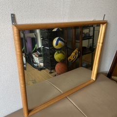壁ミラーの画像