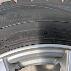 深溝極上２０２３年冬タイヤアルミホイールセット１４５／８０Ｒ１３　４本セット②の画像