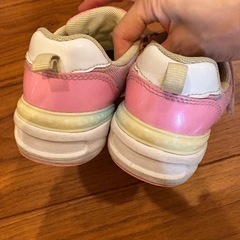 ムーンスター　ハローキティ　キティちゃん　ピンク　スニーカの画像