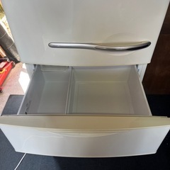 冷蔵庫 AQR-361AL 2012年製の画像