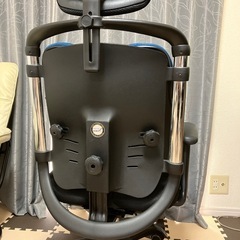 ゲーミングチェア　椅子　の画像