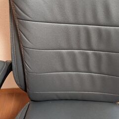 ニトリ　オフィスチェア(OC708 エアリー BK)の画像
