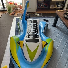 ライフジャケット&シュノーケル &浮き輪の画像