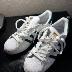 adidas スーパースター の画像