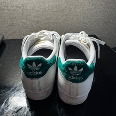 adidas スーパースター の画像