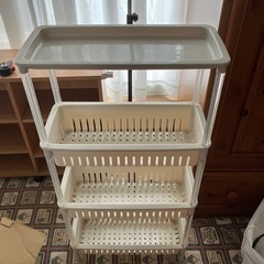 キッチンワゴンの画像