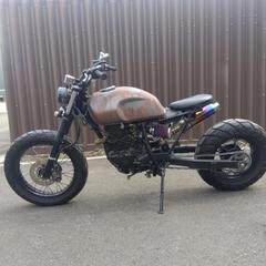 TW225 マッドマックス仕様の画像