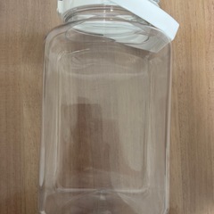 ⑤プラスチックケースの画像