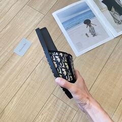 DIOR スライドサンダルの画像