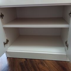 不二貿易　キッチンカウンター　レンジ台　レンジボード　食器棚　白　ホワイト　サイズ（約）幅90×奥41×高90.5　　■近隣配送無料 買取GO‼　栄和店の画像