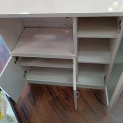 不二貿易　キッチンカウンター　レンジ台　レンジボード　食器棚　白　ホワイト　サイズ（約）幅90×奥41×高90.5　　■近隣配送無料 買取GO‼　栄和店の画像