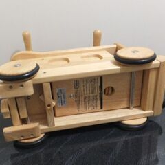 木製チャイルド乗用機関車の画像