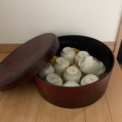 九谷焼 湯呑み 10個 茶櫃付きの画像